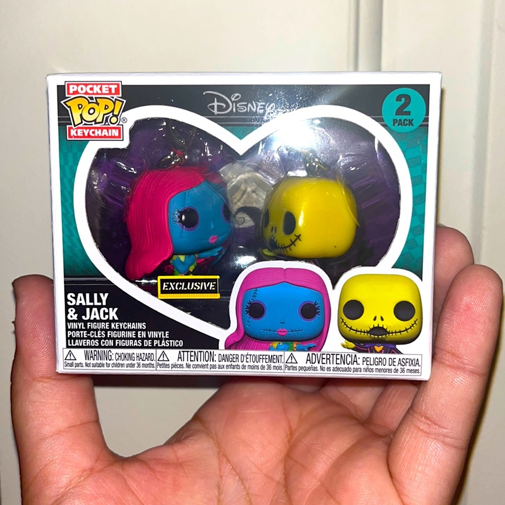 Nightmare Before Christmas Blacklight Keychain Set